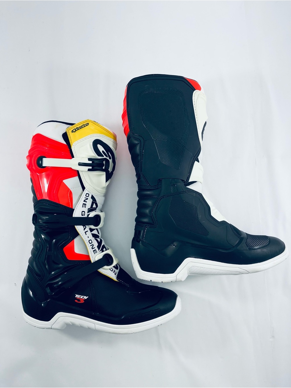ALPINESTARS TECH 3 MC Off-road  Motorcos Boots  Black White Red Yellow Men’s 12